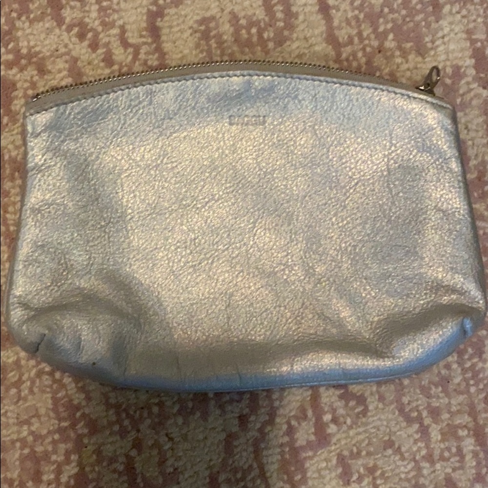 Baggu Clutch